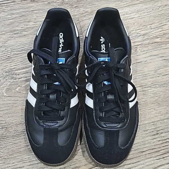 Adidas Samba Sneakers - Picture 2 of 7